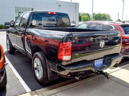 Used 2017 RAM 1500 Express AWD/4WD image 17