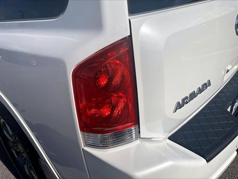 Used 2013 Nissan Armada Platinum w/ Platinum Reserve Pkg RWD image 29