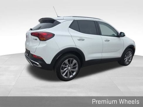 Used 2023 Buick Encore GX Essence w/ Experience Buick Package FWD image 24