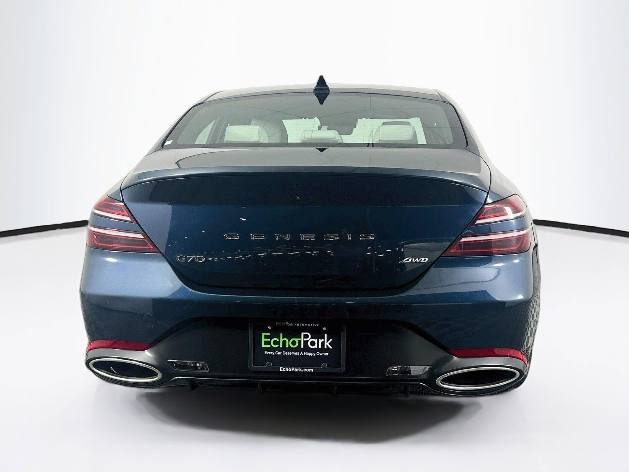 Used 2025 Genesis G70 2.5T AWD/4WD image 7