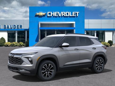 New 2025 Chevrolet TrailBlazer ACTIV w/ Convenience Package image 2