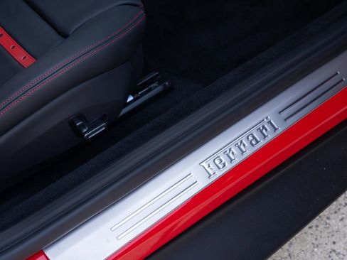 Certified 2024 Ferrari Roma image 58