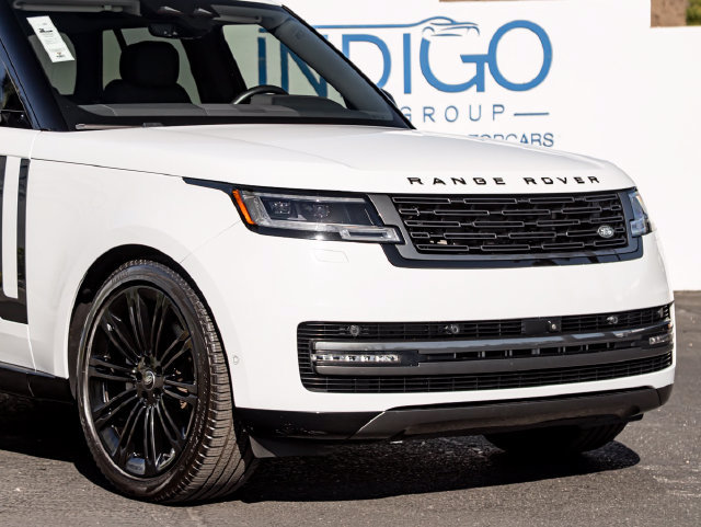 Certified 2024 Land Rover Range Rover SE AWD/4WD image 5