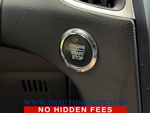 Used 2024 Ford Edge SEL AWD/4WD image 40
