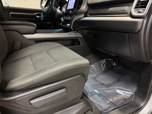 Used 2020 RAM 1500 Big Horn AWD/4WD image 18