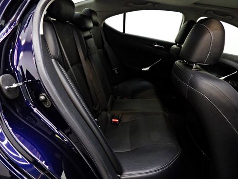 Used 2009 Lexus IS 250 AWD image 18