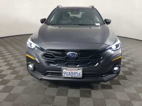 Used 2025 Subaru Crosstrek 2.5i Sport w/ Crosstrek Mirror Package image 9