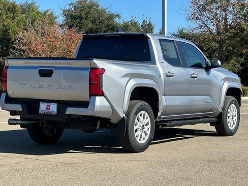 New 2025 Toyota Tacoma SR5 image 4