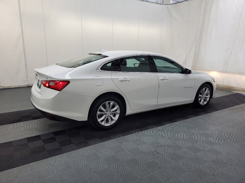 Used 2023 Chevrolet Malibu LT FWD image 10