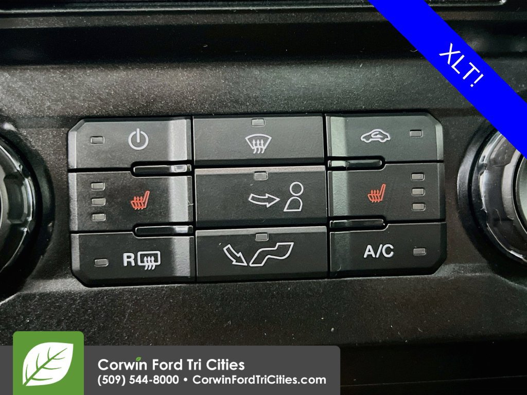 Used 2016 Ford F150 XLT w/ Equipment Group 302A Luxury AWD/4WD image 23