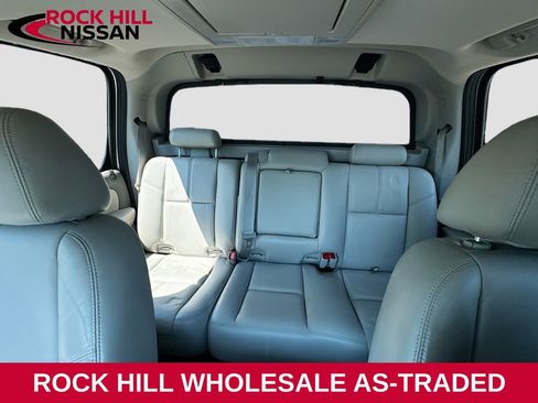 Used 2011 Chevrolet Avalanche LT AWD/4WD image 24