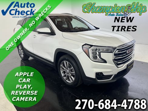 Used 2022 GMC Terrain SLT image 1