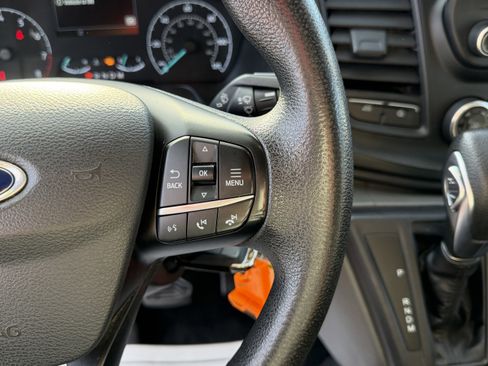 Used 2023 Ford Transit 250 Medium Roof AWD image 19