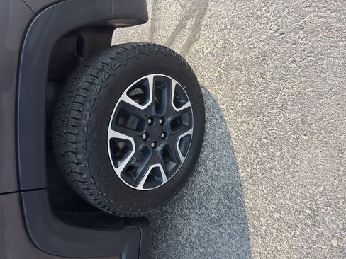 Used 2019 Jeep Compass Trailhawk AWD/4WD image 9