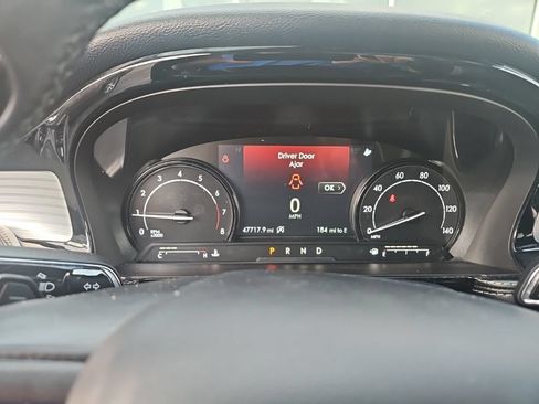 Used 2020 Lincoln Corsair FWD w/ Premium Package image 6
