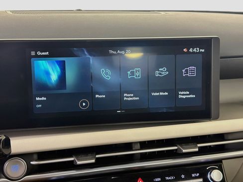 Used 2025 Hyundai Tucson SEL FWD image 19