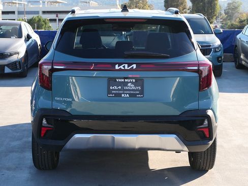 New 2026 Kia Seltos EX FWD image 4