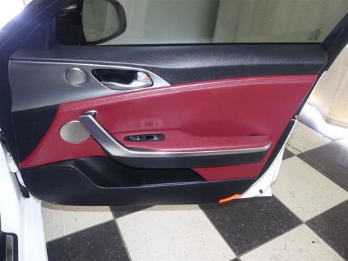 Used 2020 Kia Stinger GT2 AWD/4WD image 30