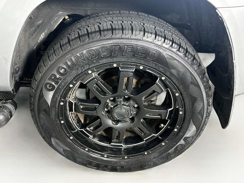 Used 2016 Toyota 4Runner SR5 RWD image 11