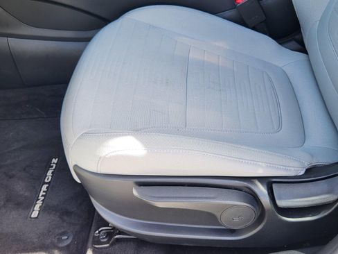 Certified 2025 Hyundai Santa Cruz SE AWD/4WD image 11