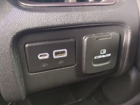 Used 2021 Chevrolet Blazer RS w/ Enhanced Convenience Package image 17