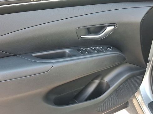 Used 2022 Hyundai Tucson SEL image 12