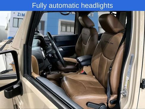 Used 2016 Jeep Wrangler Unlimited Rubicon AWD/4WD image 21