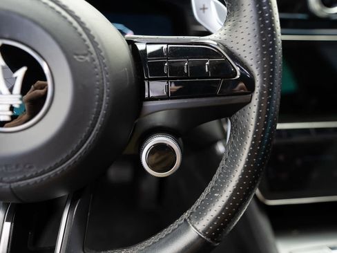 Used 2024 Maserati Grecale GT image 24