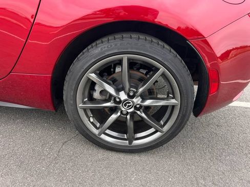 Used 2019 MAZDA MX-5 Miata Grand Touring RWD image 30
