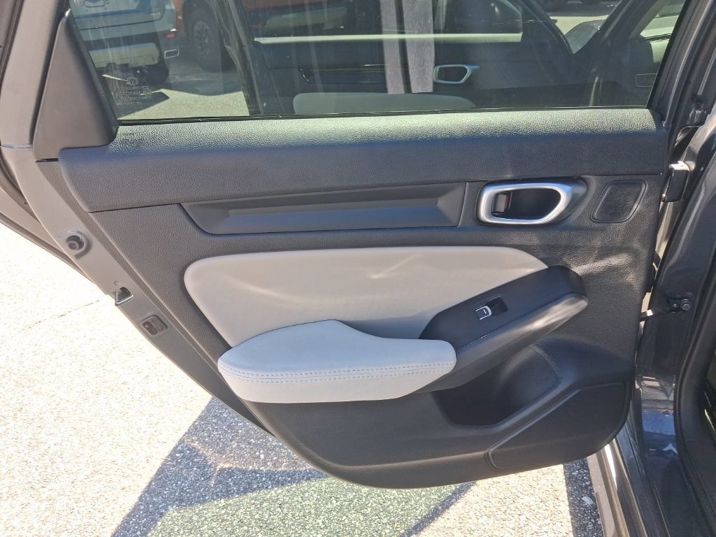 Certified 2023 Honda Civic EX image 22