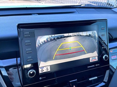 Used 2022 Toyota Camry XSE image 24