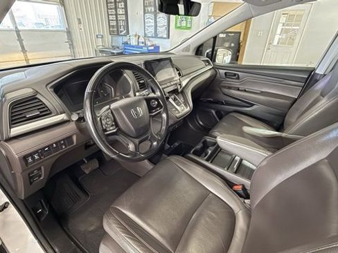 Used 2018 Honda Odyssey EX-L image 15