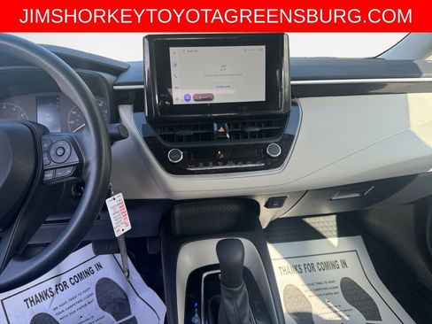 Used 2024 Toyota Corolla LE FWD image 22