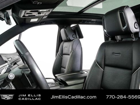 Used 2021 Cadillac Escalade Sport w/ Driver Assist Tech Package image 7