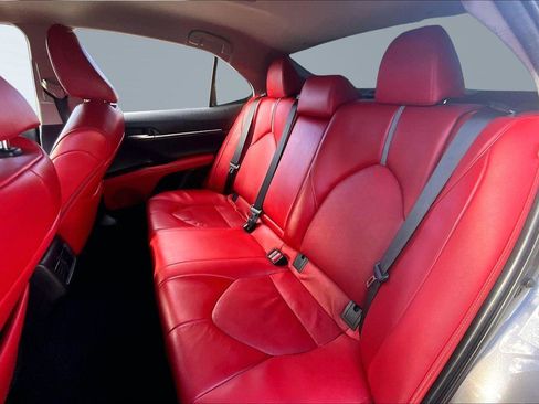 Used 2019 Toyota Camry XSE image 26