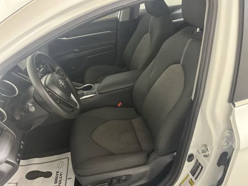 Used 2023 Toyota Camry LE image 15