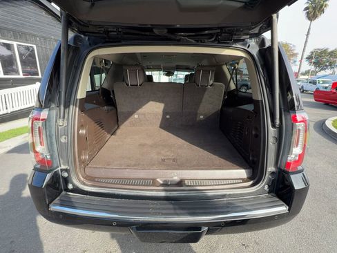 Used 2016 GMC Yukon XL Denali image 36