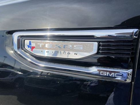 Used 2023 GMC Sierra 1500 SLT image 35