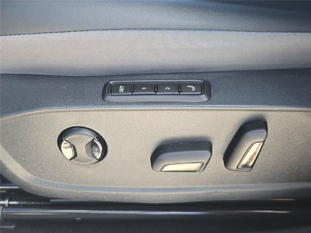 Certified 2023 Volkswagen ID.4 S RWD image 19