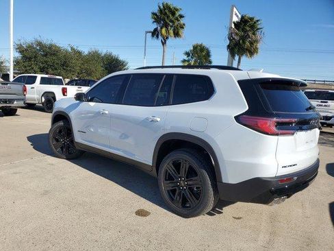 New 2026 GMC Acadia Elevation image 5