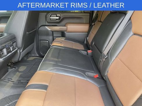 Used 2020 Chevrolet Silverado 2500 High Country w/ Technology Package AWD/4WD image 11