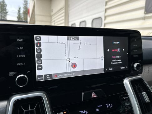 Used 2022 Kia Sorento SX Prestige w/ Panoramic Sunroof Package image 21