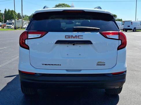 Used 2023 GMC Terrain SLE w/ Driver Convenience Package AWD/4WD image 5