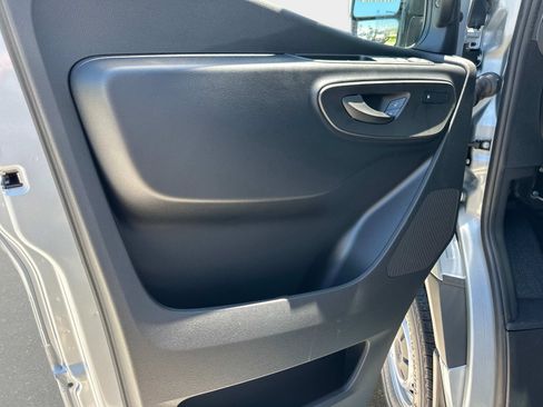New 2025 Mercedes-Benz Sprinter 2500 image 10