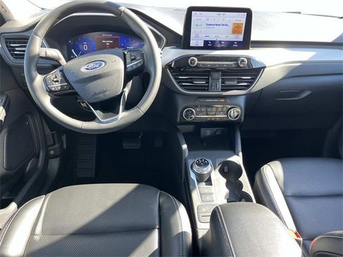 Used 2022 Ford Escape SEL w/ Technology Package image 14