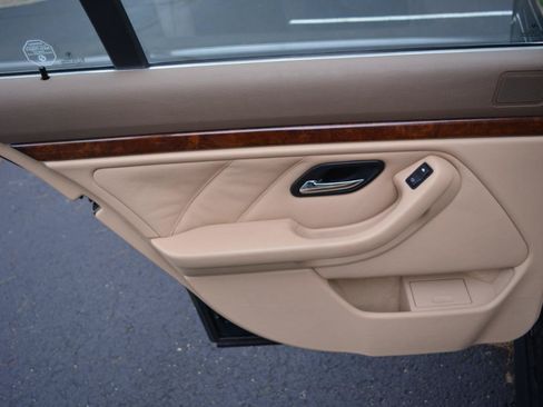 Used 1999 BMW 540i Sedan RWD image 13
