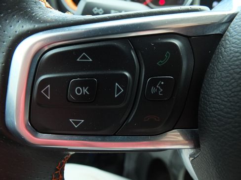 Used 2021 Jeep Gladiator Mojave AWD/4WD image 19