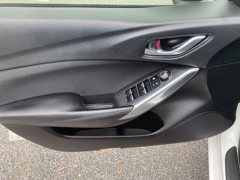 Used 2017 MAZDA MAZDA6 Sport image 11