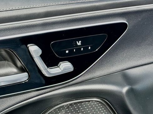 Used 2026 Mercedes-Benz E 350 Sedan image 18