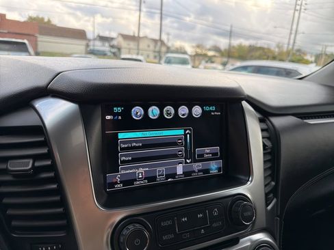 Used 2020 Chevrolet Suburban Premier image 29